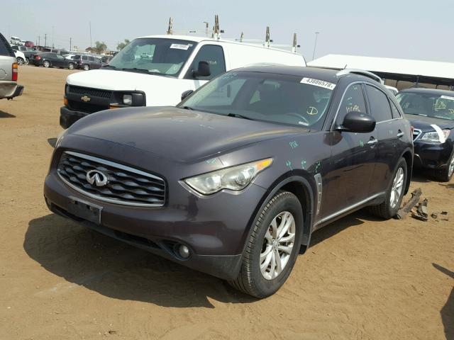 JN8AS1MW3AM850318 - 2010 INFINITI FX35 BLACK photo 2