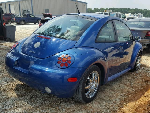 3VWCD31C84M409004 - 2004 VOLKSWAGEN NEW BEETLE 蓝色 照片 4