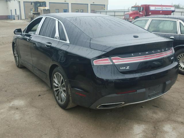 3LN6L5A95HR605389 - 2017 LINCOLN MKZ შავი ფოტო 3
