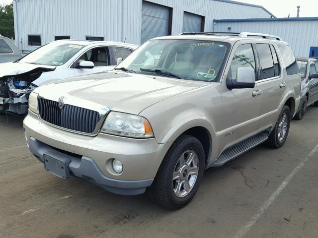 5LMEU88H94ZJ15886 - 2004 LINCOLN AVIATOR Qəhvəyi foto 2