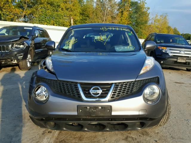 JN8AF5MV6ET361572 - 2014 NISSAN JUKE GRAY photo 9