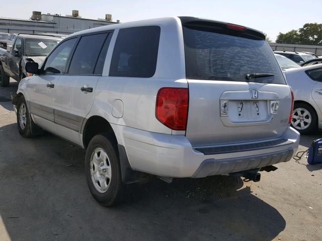 2HKYF18114H548909 - 2004 HONDA PILOT LX SILVER photo 3