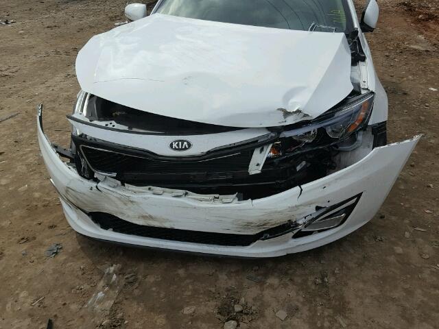 5XXGM4A78FG462237 - 2015 KIA OPTIMA LX WHITE photo 9