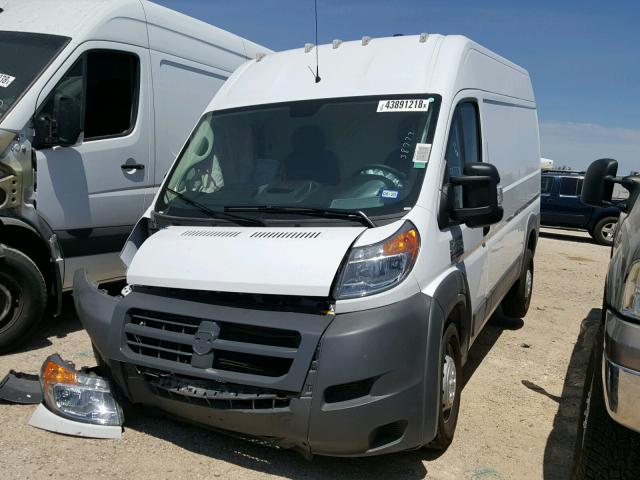 3C6TRVCG7JE138773 - 2018 RAM PROMASTER 白色 照片 2