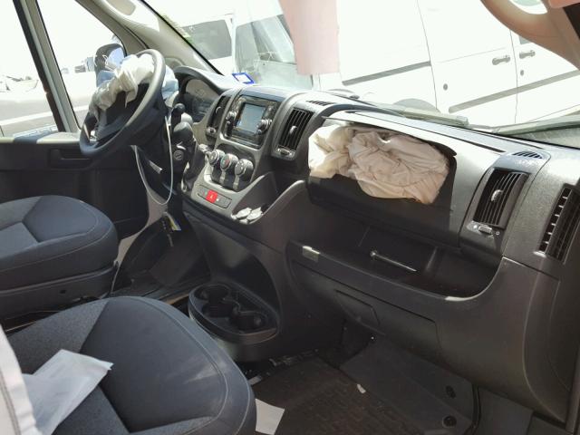 3C6TRVCG7JE138773 - 2018 RAM PROMASTER 白色 照片 5