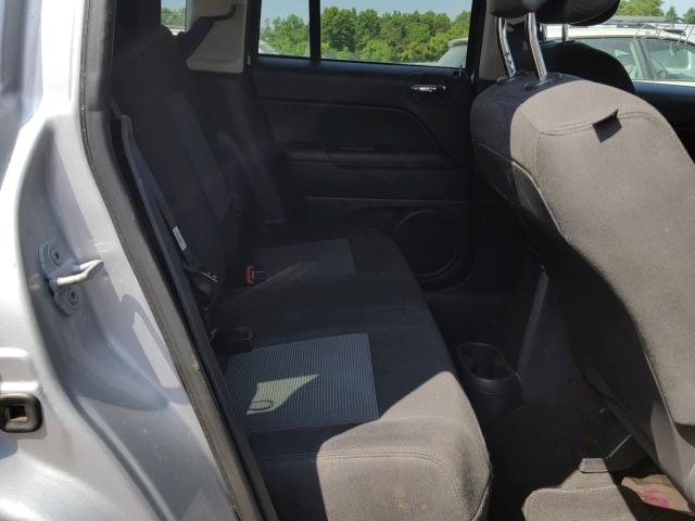 1C4NJDBB3CD570161 - 2012 JEEP COMPASS SP 白色 照片 6