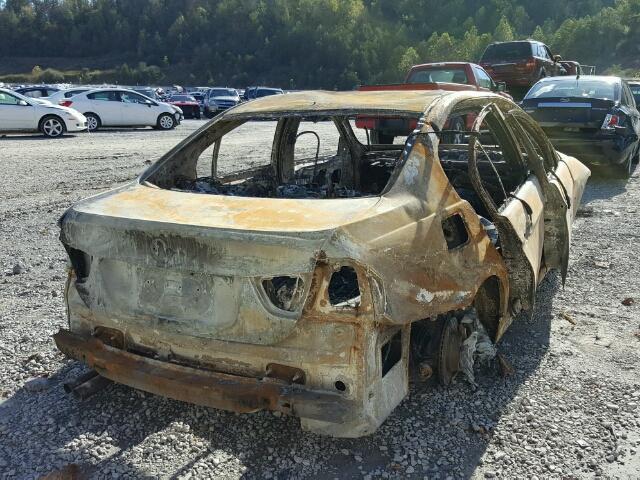 WBAPH7C50BE677642 - 2011 BMW 328 I BURN photo 4