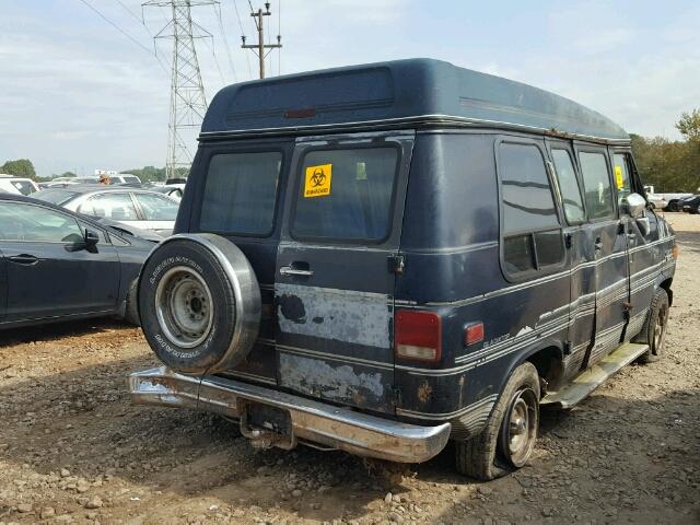 1GBEG25Z1PF333534 - 1993 CHEVROLET G20 BLUE photo 4