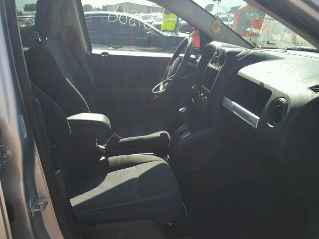 1C4NJDBB5ED588194 - 2014 JEEP COMPASS SP SILVER photo 5