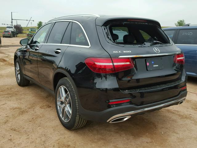 WDC0G4KB3JV107317 - 2018 MERCEDES-BENZ GLC 300 4M BLACK photo 3