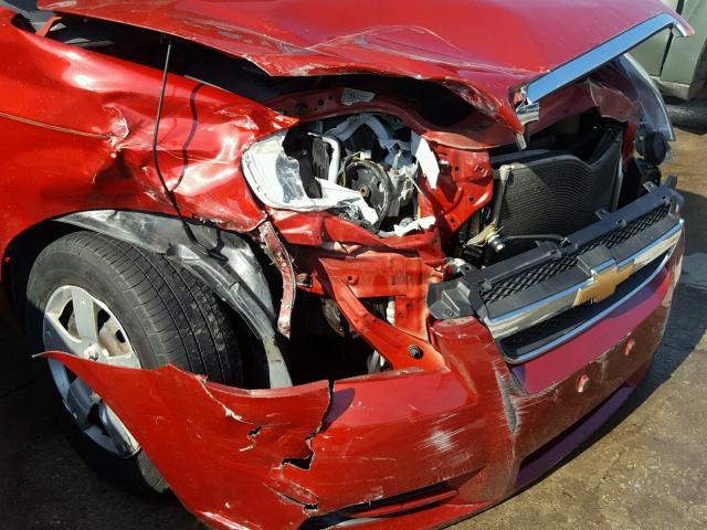 KL1TD5DE5BB129726 - 2011 CHEVROLET AVEO LS RED photo 9