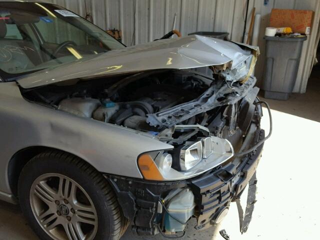 YV1RS592452443423 - 2005 VOLVO S60 2.5T SILVER photo 9