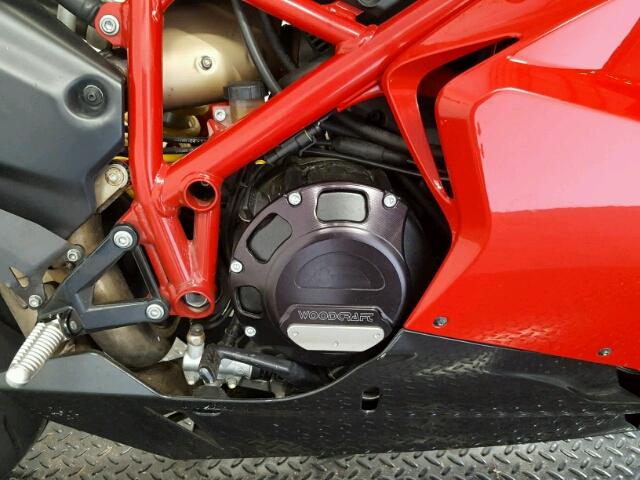 ZDM1XBMV1CB018621 - 2012 DUCATI SUPERBIKE RED photo 5