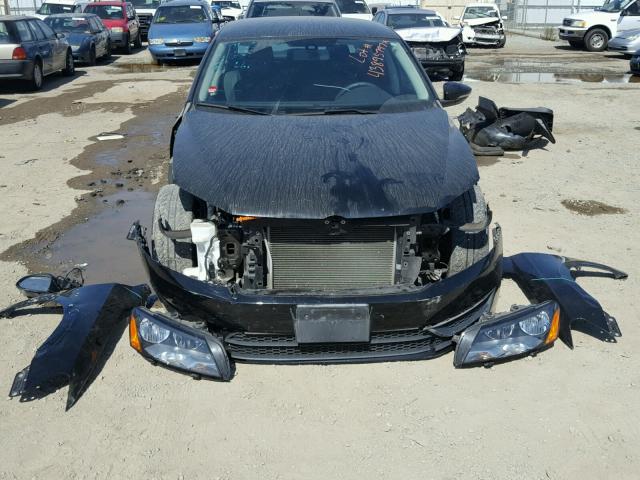 1VWAP7A30CC082006 - 2012 VOLKSWAGEN PASSAT S أسود صورة 9