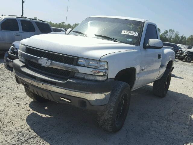 1GCEK14V9YZ258374 - 2000 CHEVROLET SILVERADO WHITE photo 2