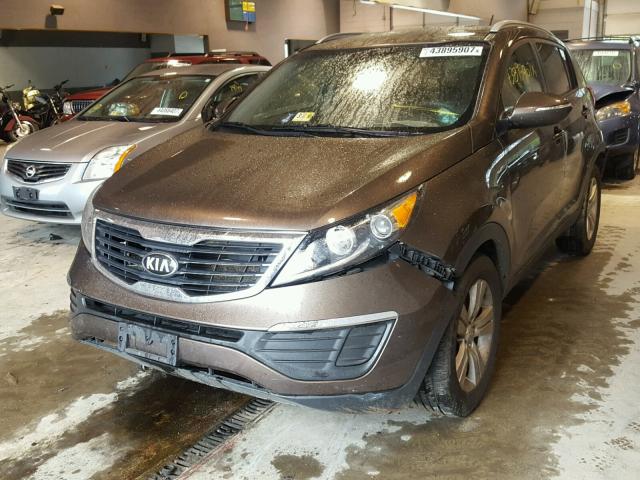 KNDPB3A24D7429617 - 2013 KIA SPORTAGE B GRAY photo 2