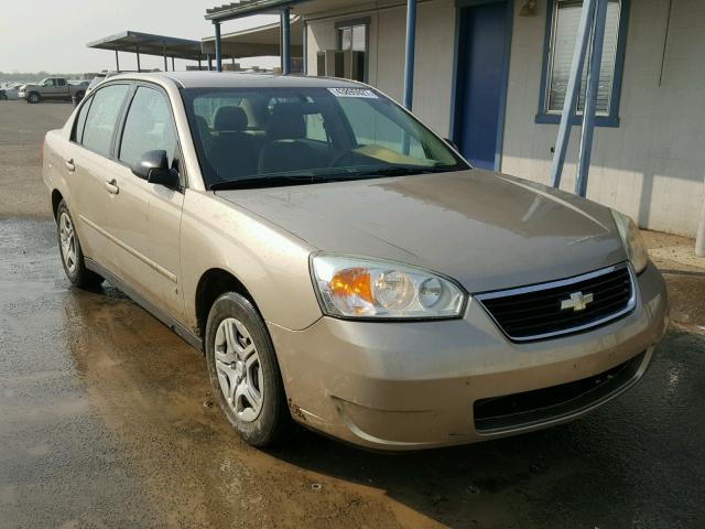 1G1ZS58FX8F134152 - 2008 CHEVROLET MALIBU LS GOLD photo 1