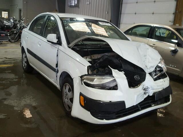 KNADE223896505037 - 2009 KIA RIO WHITE photo 1