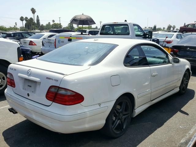 WDBLJ74G42T108566 - 2002 MERCEDES-BENZ CLK 55 AMG WHITE photo 4