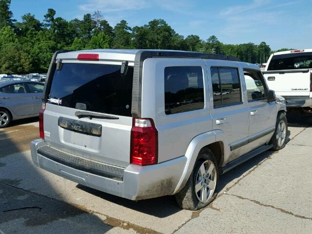 1J8HH48K38C202973 - 2008 JEEP COMMANDER SILVER photo 4