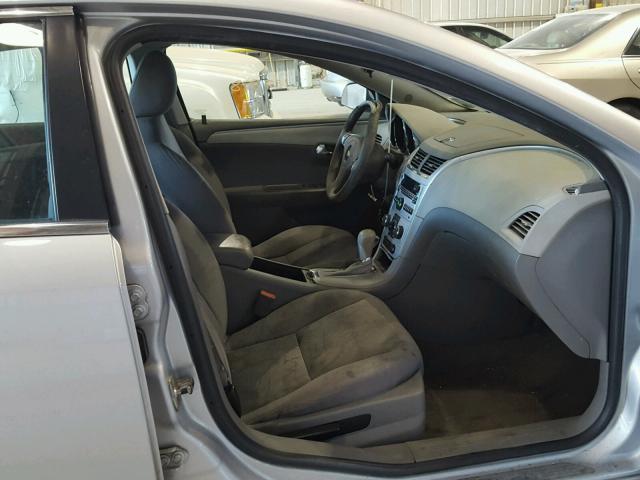 1G1ZC5E11BF306694 - 2011 CHEVROLET MALIBU 1LT SILVER photo 5