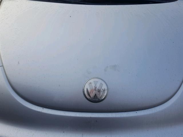 3VWCK21CX2M442342 - 2002 VOLKSWAGEN NEW BEETLE 灰色 照片 9