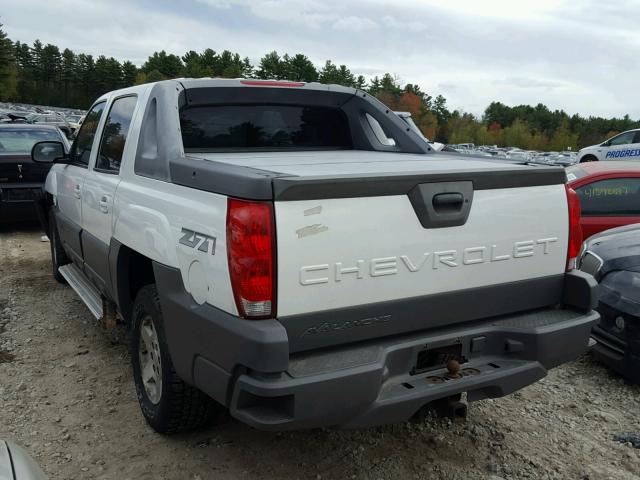 3GNEK13T02G267043 - 2002 CHEVROLET AVALANCHE WHITE photo 3