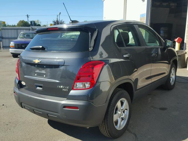 3GNCJNSBXGL263588 - 2016 CHEVROLET TRAX LS CHARCOAL photo 4