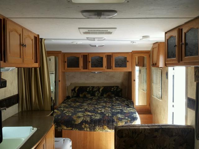 4YDT25026AT412409 - 2010 KEYSTONE PASSPORT 白色 照片 5