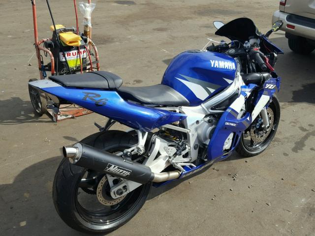 JYARJ04E62A027139 - 2002 YAMAHA YZFR6 L BLUE photo 4