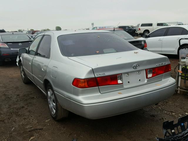 4T1BG22K51U769596 - 2001 TOYOTA CAMRY SILVER photo 3