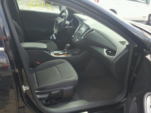 1G1ZB5ST1HF139805 - 2017 CHEVROLET MALIBU LS შავი ფოტო 5