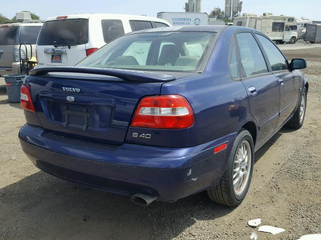 YV1VS27514F070293 - 2004 VOLVO S40 1.9T BLUE photo 4