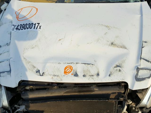 SHSRD78905U321030 - 2005 HONDA CR-V WHITE photo 7