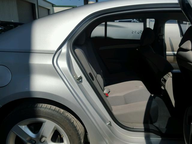 1G1ZB5E07CF204134 - 2012 CHEVROLET MALIBU LS Gümüş foto 6