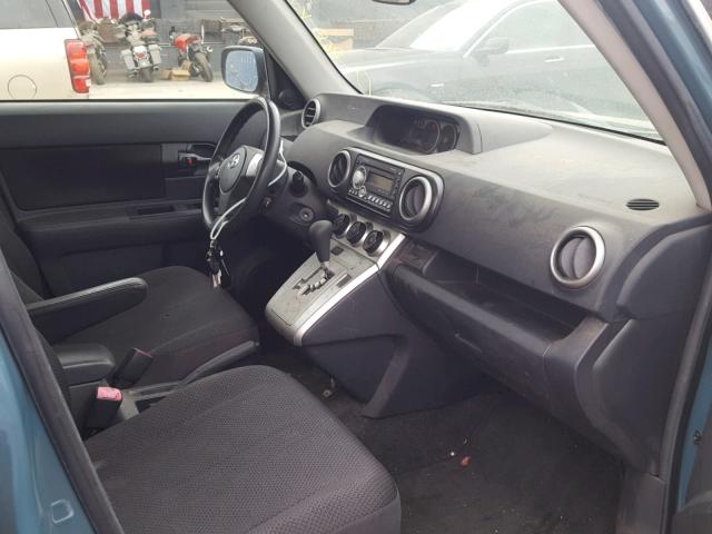 JTLZE4FE8A1107588 - 2010 TOYOTA SCION XB Blau Foto 5