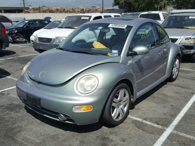 3VWDD21C53M404081 - 2003 VOLKSWAGEN NEW BEETLE ვერცხლისფერი ფოტო 2