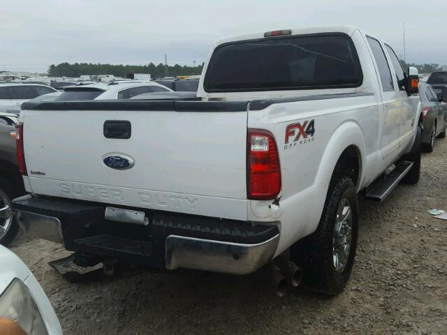 1FT7W2BTXCEA38584 - 2012 FORD F250 SUPER WHITE photo 4