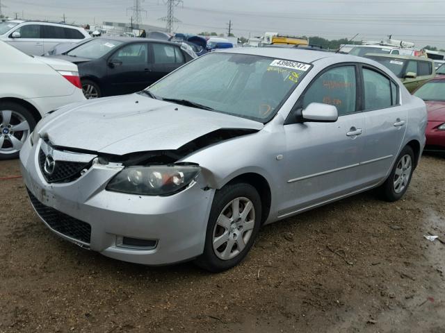 JM1BK12F971721352 - 2007 MAZDA 3 SILVER photo 2