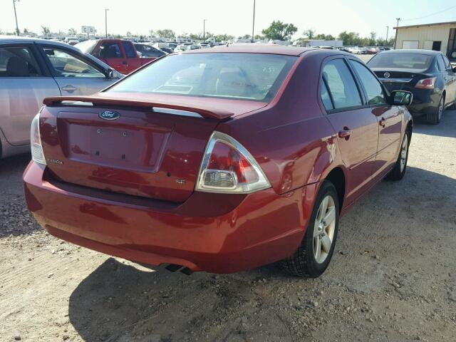 3FAFP07Z26R169946 - 2006 FORD FUSION RED photo 4