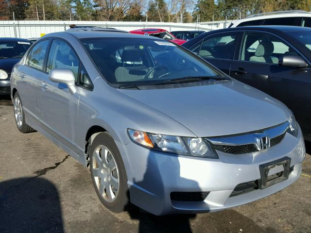 19XFA1F57AE068899 - 2010 HONDA CIVIC SILVER photo 1