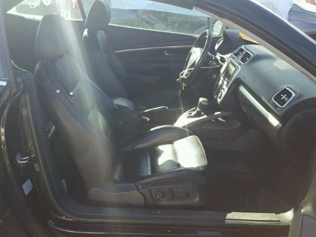 WVWDA71FX7V041355 - 2007 VOLKSWAGEN EOS 2.0T S 黑色 照片 5