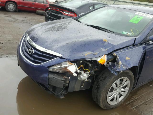 5NPEB4AC2CH414713 - 2012 HYUNDAI SONATA GLS BLUE photo 9