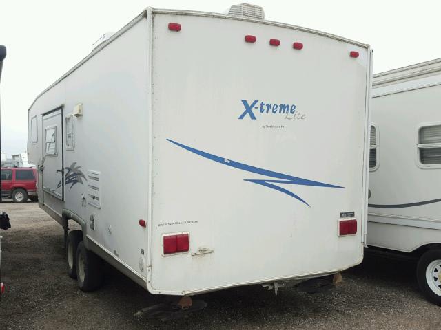 1S4BF262833010576 - 2003 EXTR 5TH WHEEL WHITE photo 3