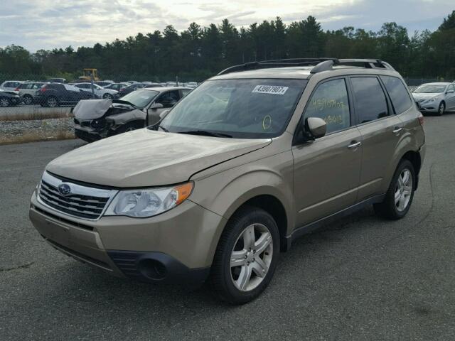 JF2SH63649H737934 - 2009 SUBARU FORESTER 2 TAN photo 2