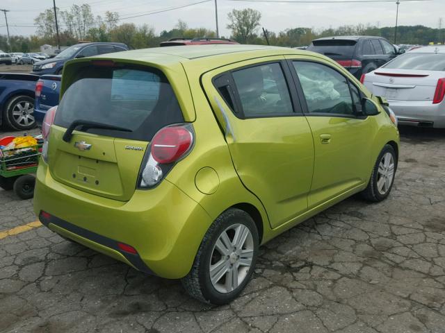 KL8CB6S92DC578345 - 2013 CHEVROLET SPARK GREEN photo 4