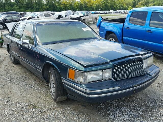 1LNLM81W3RY749811 - 1994 LINCOLN TOWN CAR GREEN photo 1