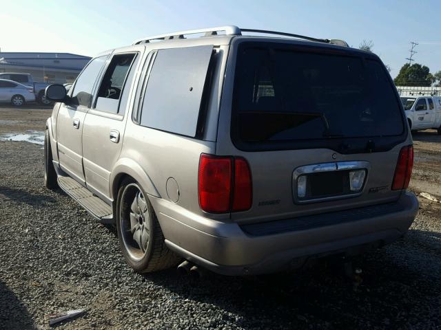 5LMEU27R72LJ14968 - 2002 LINCOLN NAVIGATOR SILVER photo 3