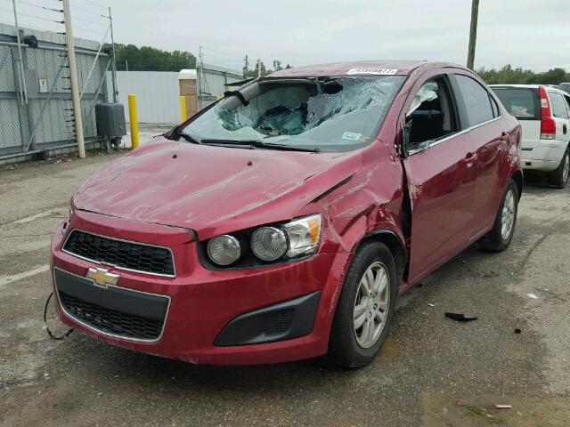 1G1JC5SH2D4130798 - 2013 CHEVROLET SONIC LT RED photo 2