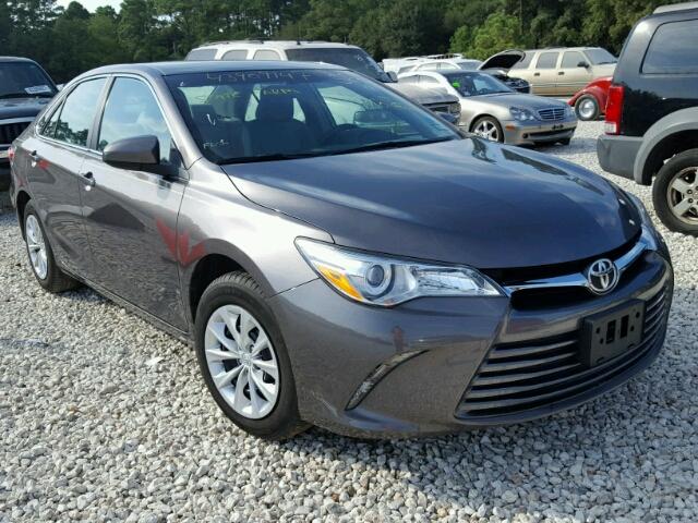 4T1BF1FK7GU547822 - 2016 TOYOTA CAMRY LE GRAY photo 1